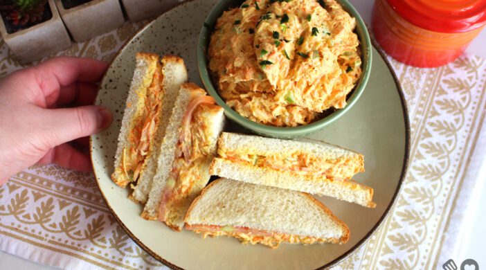 Lanche cremoso de frango