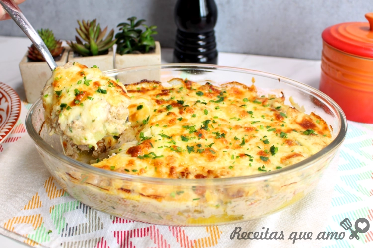 ATUM GRATINADO COM BATATA