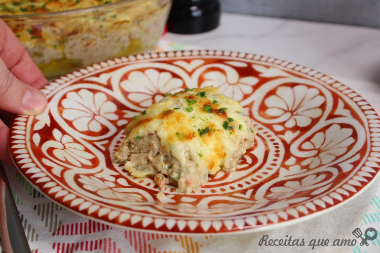 ATUM GRATINADO COM BATATA