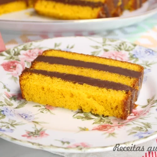 FATIAS DA ALEGRIA - BOLO DE CENOURA