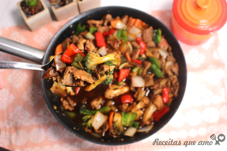 CARNE COM LEGUMES