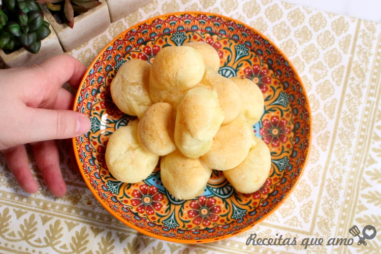 PÃO DE QUEIJO COM BATATA