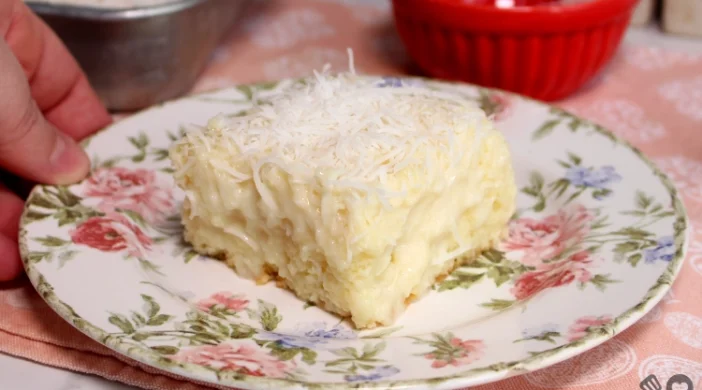 BOLO DE COCO MOLHADO