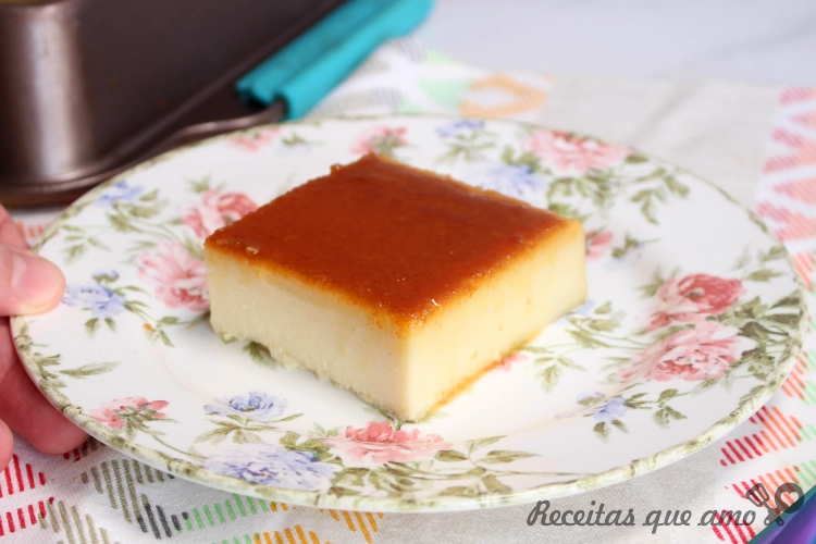 PUDIM DE PÃO MINEIRO PUDIM DE PÃO MINEIRO