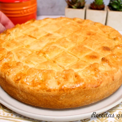Empadão cremoso de palmito